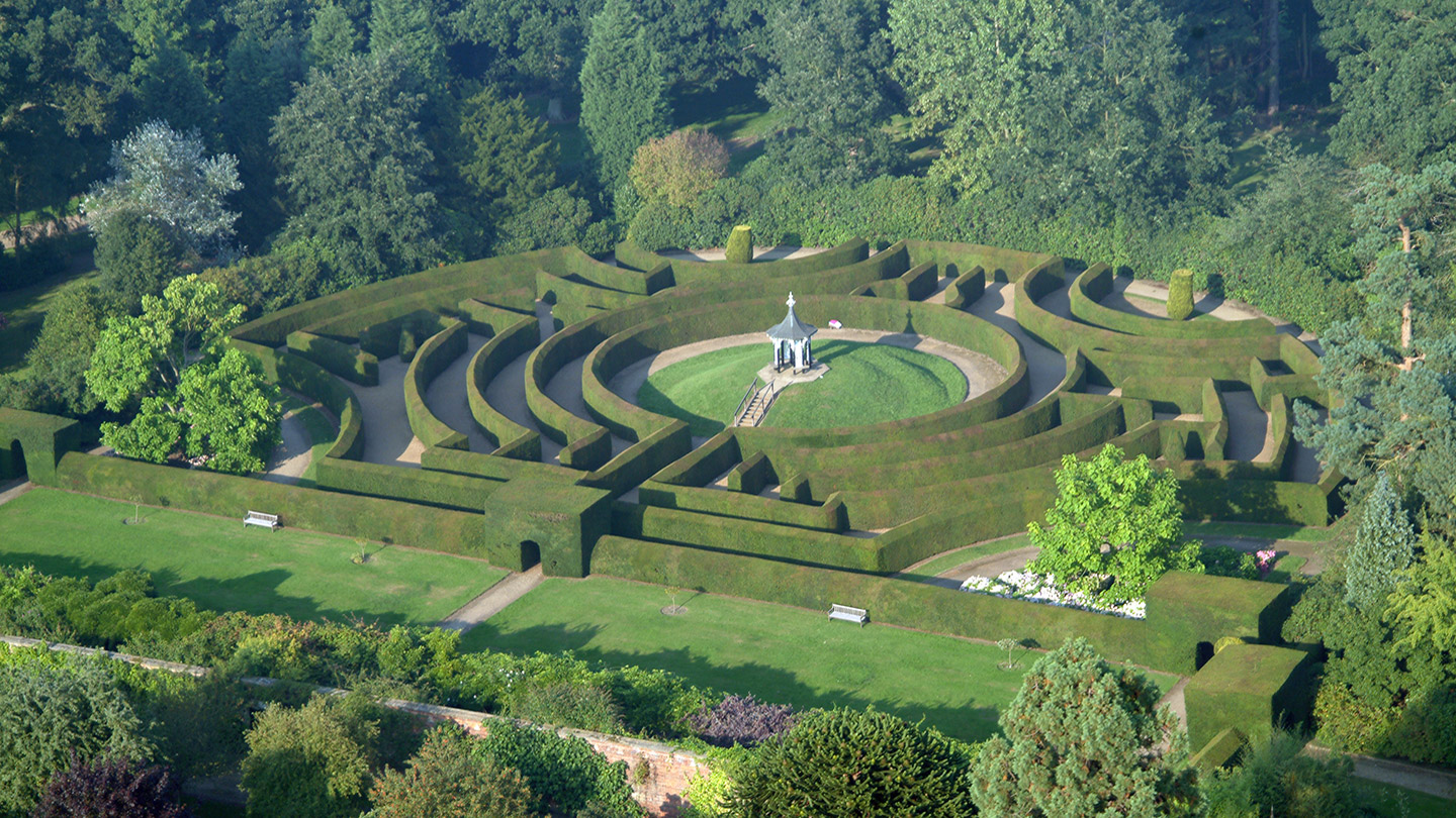 SomerleytonMaze Aerial